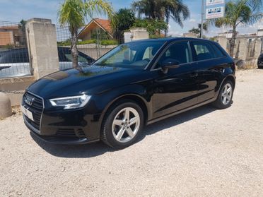 Audi A3 SPB 1.6 TDI 115cv S tronic Pelle Xeno Navy