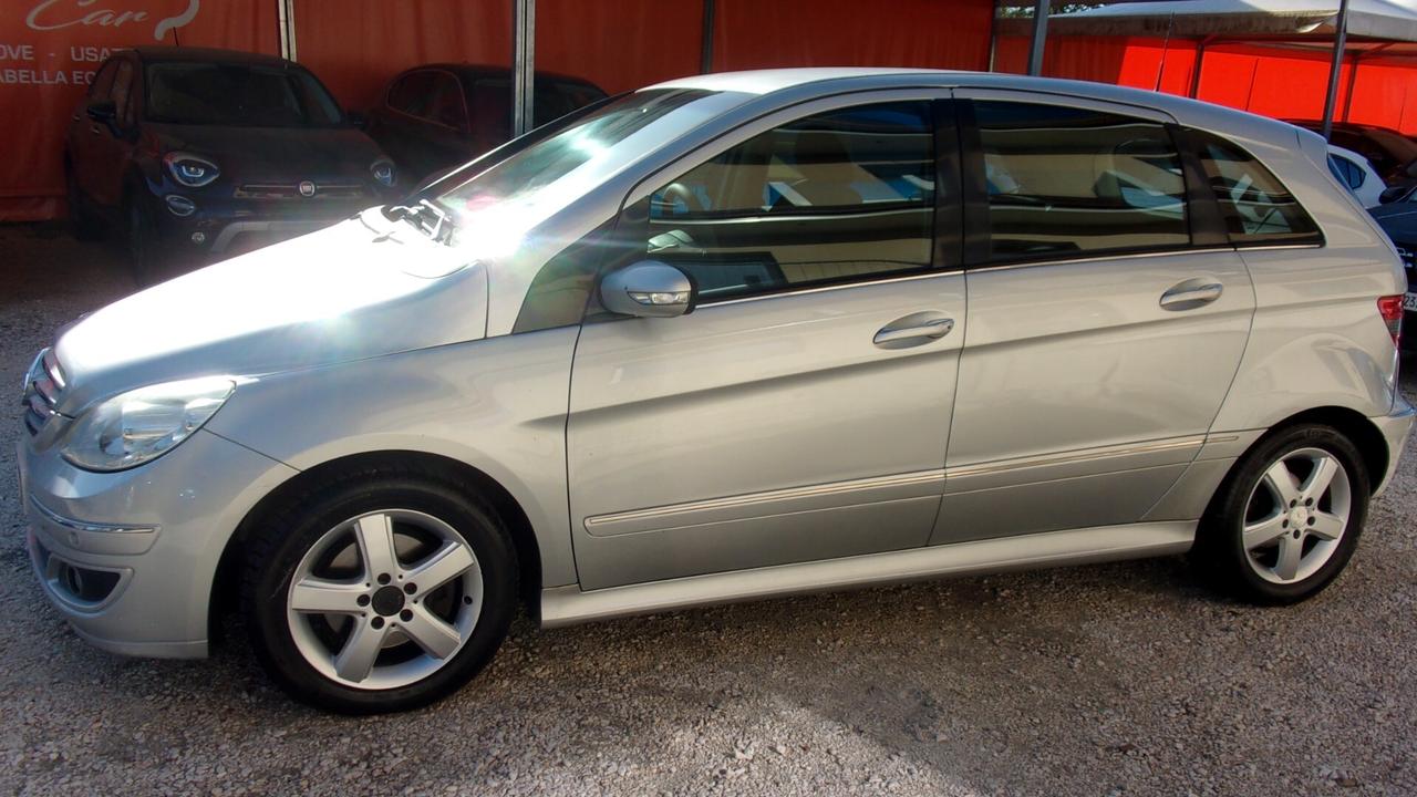 Mercedes-benz B 200 CDI Chrome
