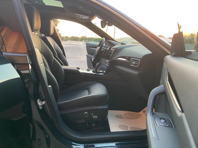 MASERATI Levante MHEV 330 CV AWD GT ULTIMA TETTO APR/PAN.
