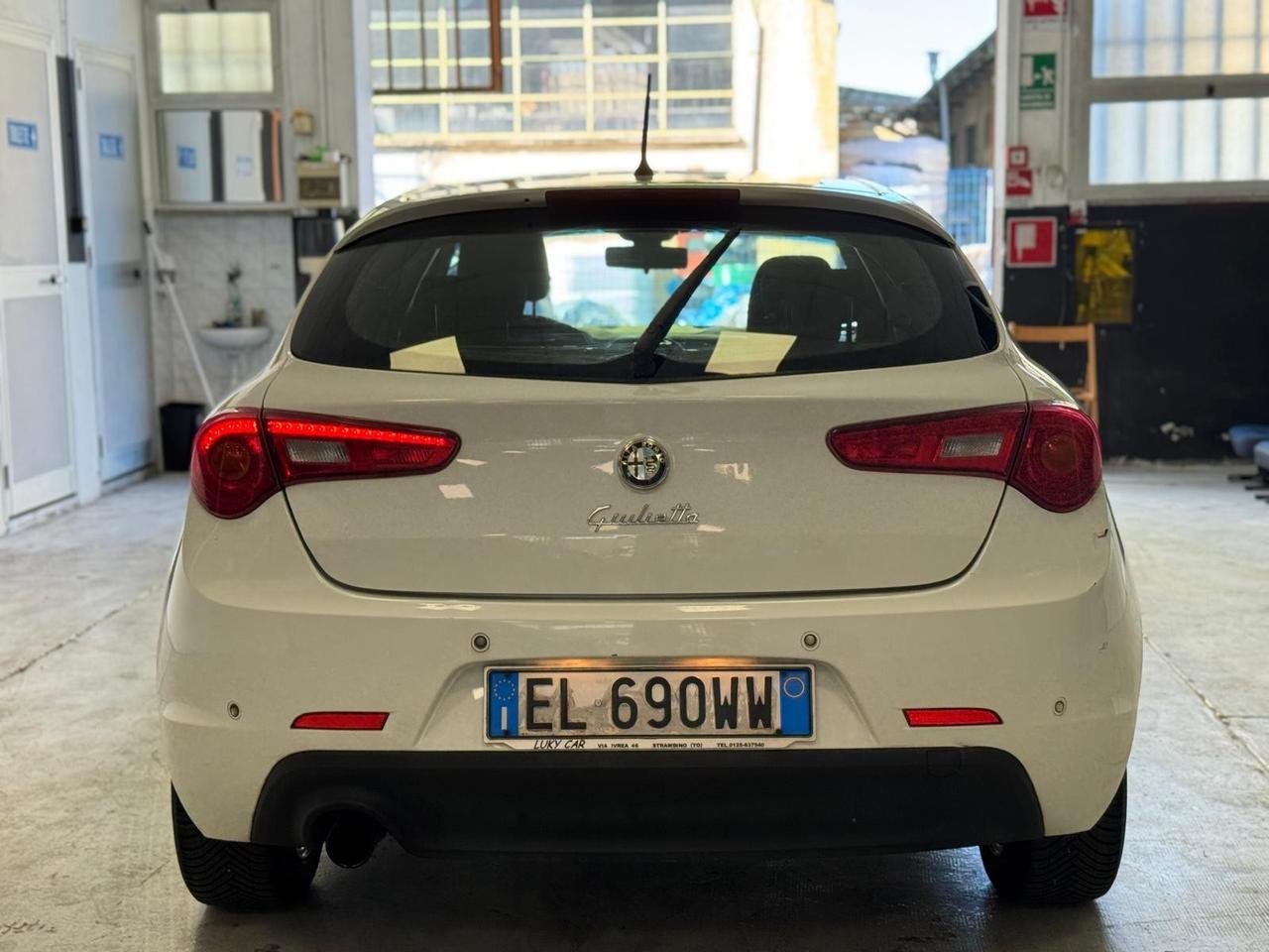 Alfa Romeo Giulietta 1.6 JTDm-2 105 CV Exclusive