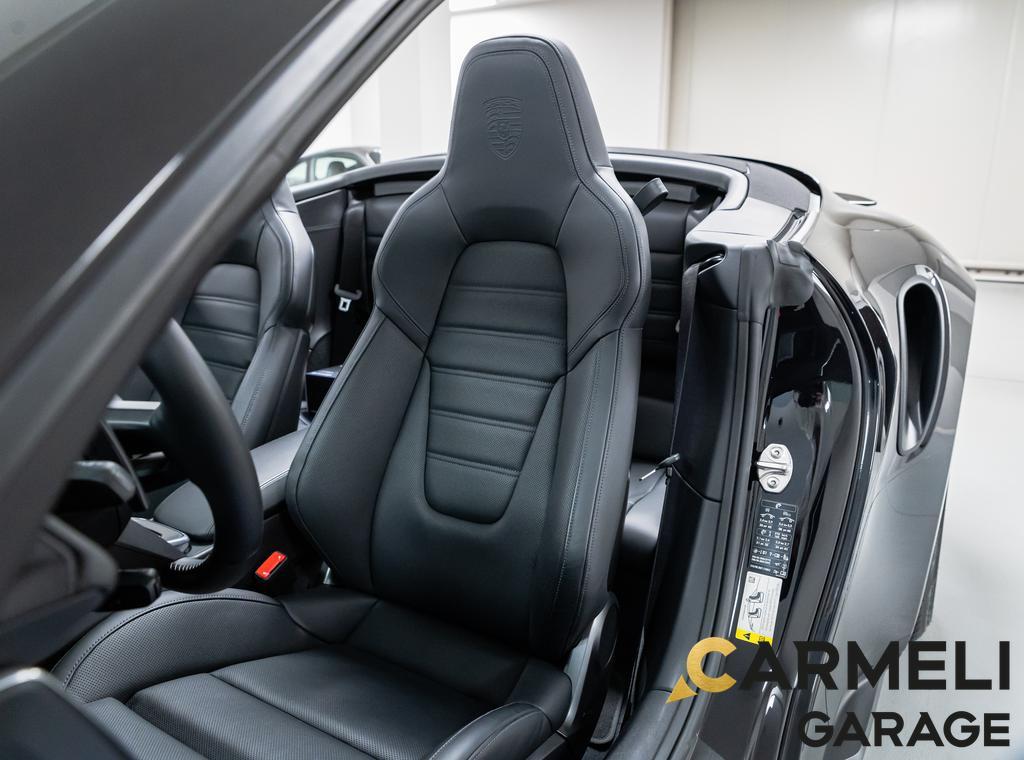 Porsche 911 Cabrio 992 TURBO S CABRIO