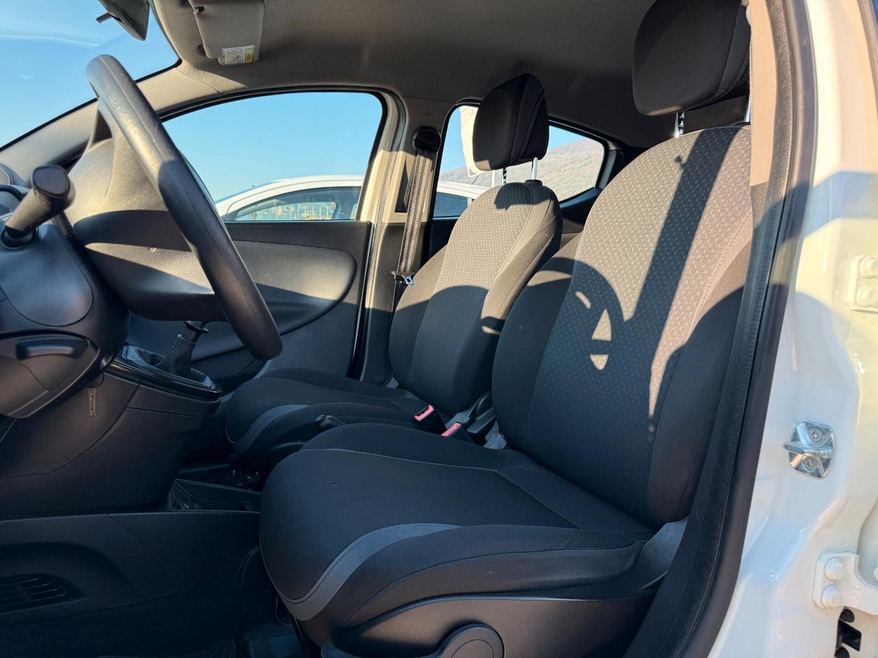 LANCIA YPSILON 2017 1.2 BENZINA 69 CV * 57.000 KM