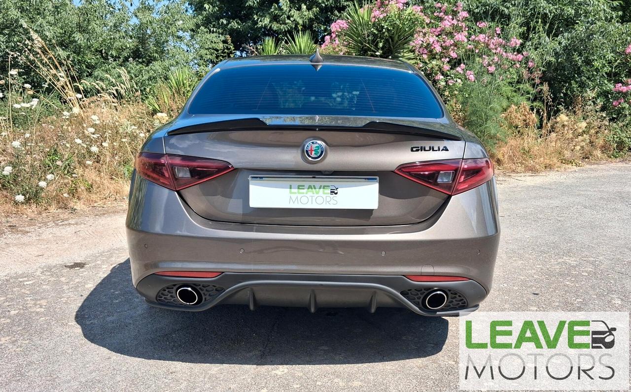 Alfa Romeo Giulia 180 CV AT8 (M1557)