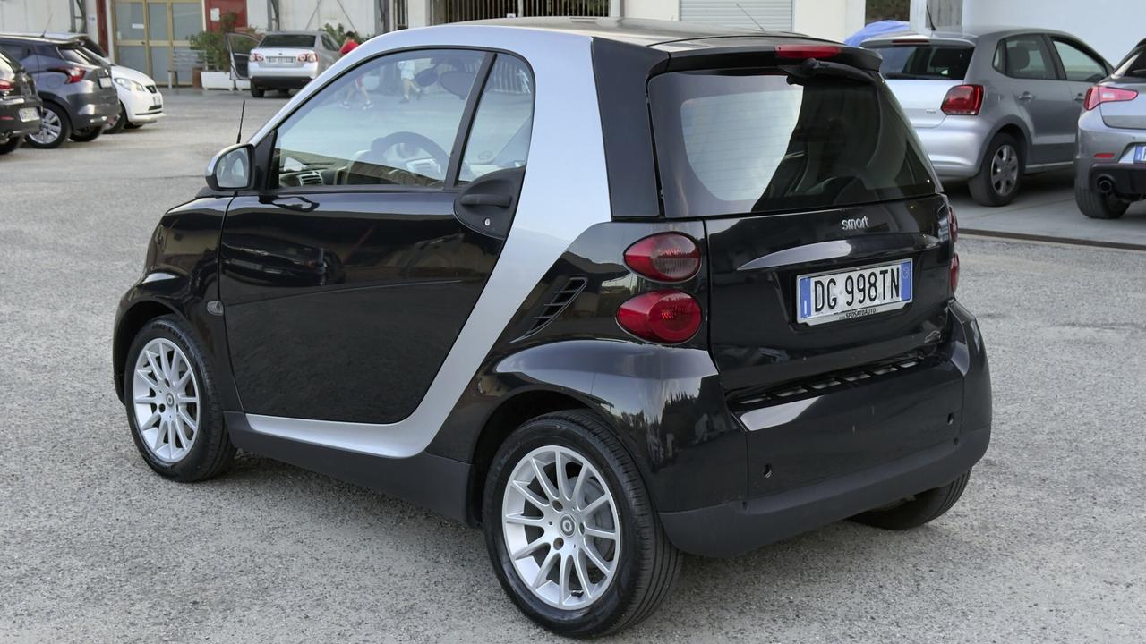 Smart ForTwo 1000 52 kW coupé passion