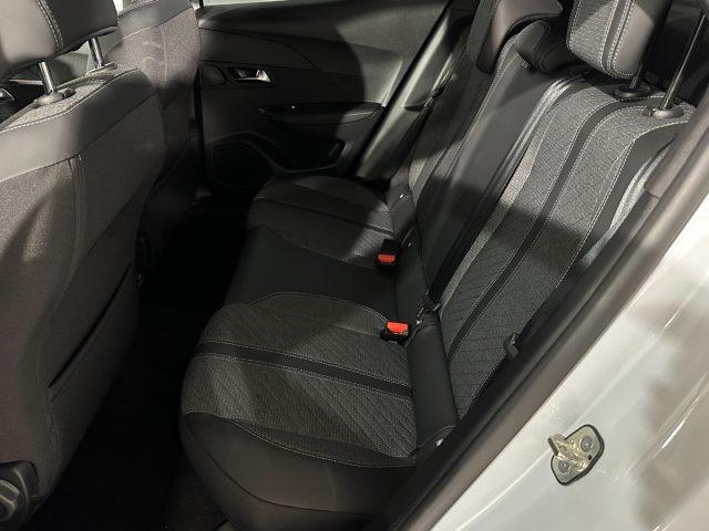 PEUGEOT 2008 PureTech 130 S&S EAT8 Allure