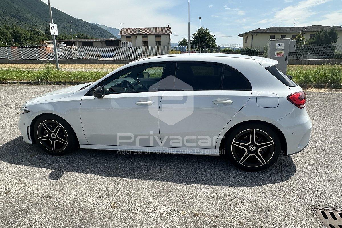 MERCEDES A 200 d Automatic Premium