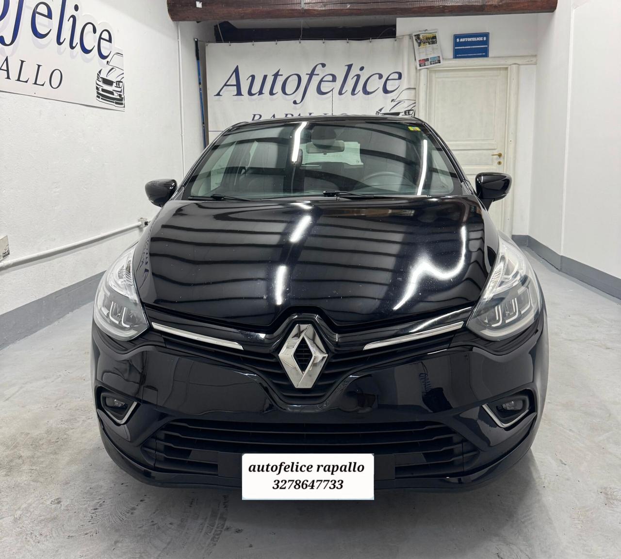 Renault Clio dCi 8V 90 CV 5 porte Moschino Intens 2020