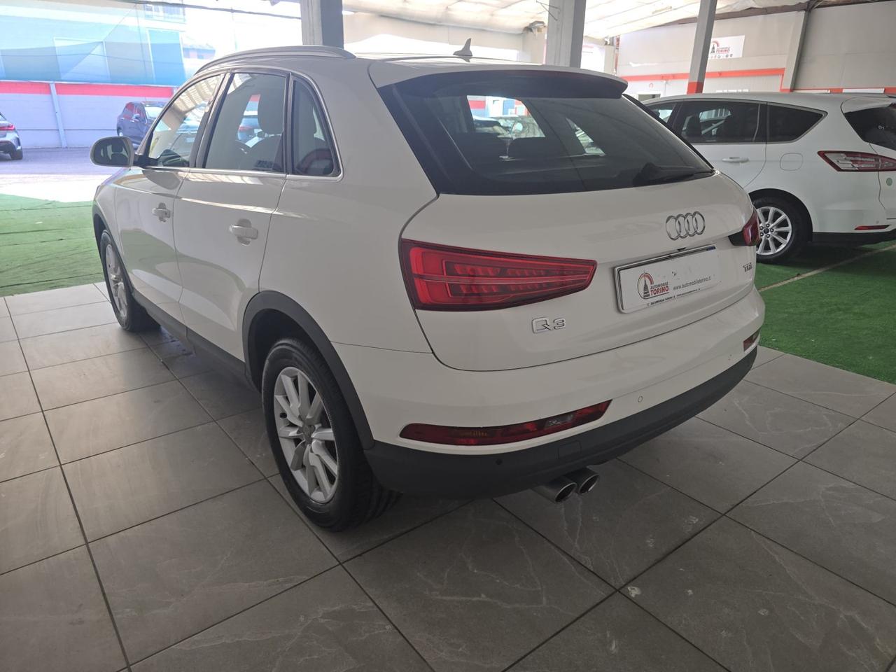 Audi Q3 2.0 TDI 120 CV Sport S line