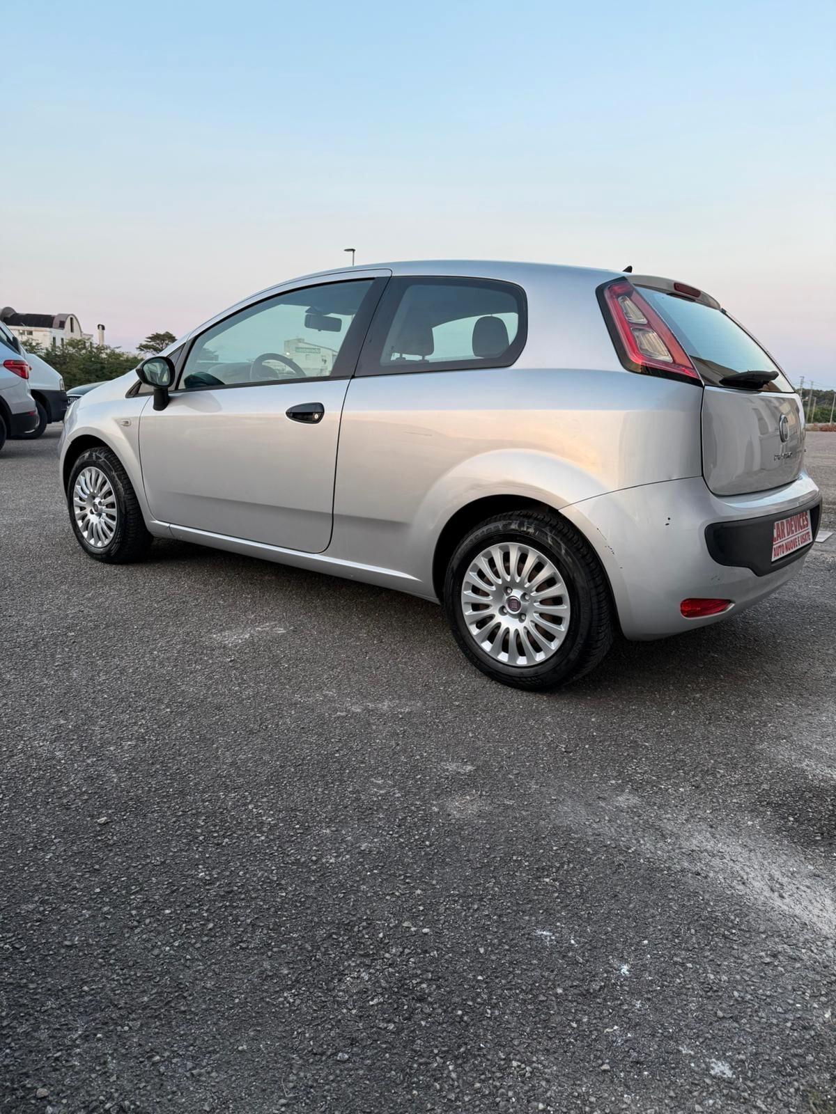 Fiat Punto Evo - NEOPATENTATI