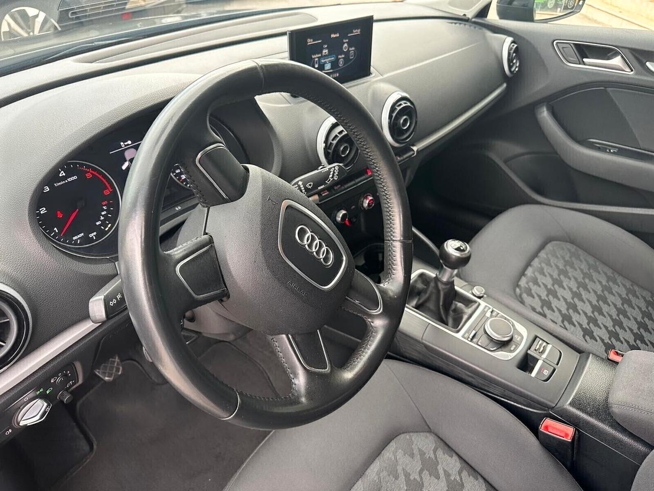 Audi A3 SPB 1.6 TDI ultra Attraction