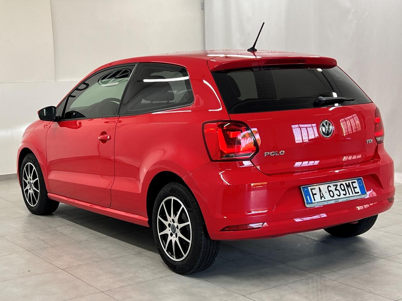 VOLKSWAGEN Polo V 2014 Polo 3p 1.4 tdi Trendline 75cv