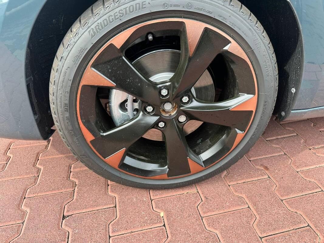 Cupra Leon 1.5 hybrid 150cv dsg