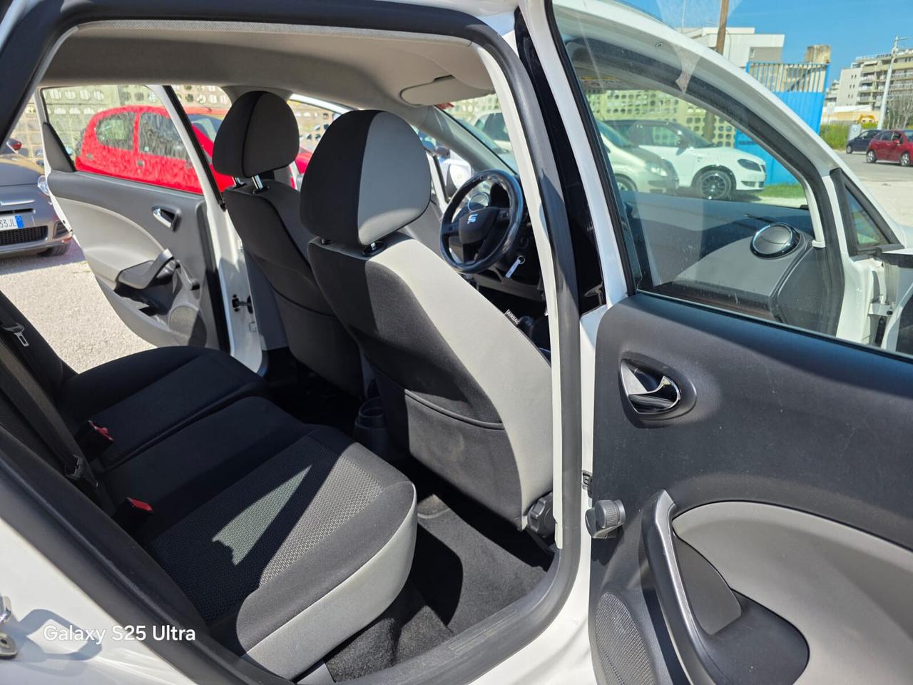 Seat Ibiza ST 1.4 TDI 75 CV CR Connect 2016