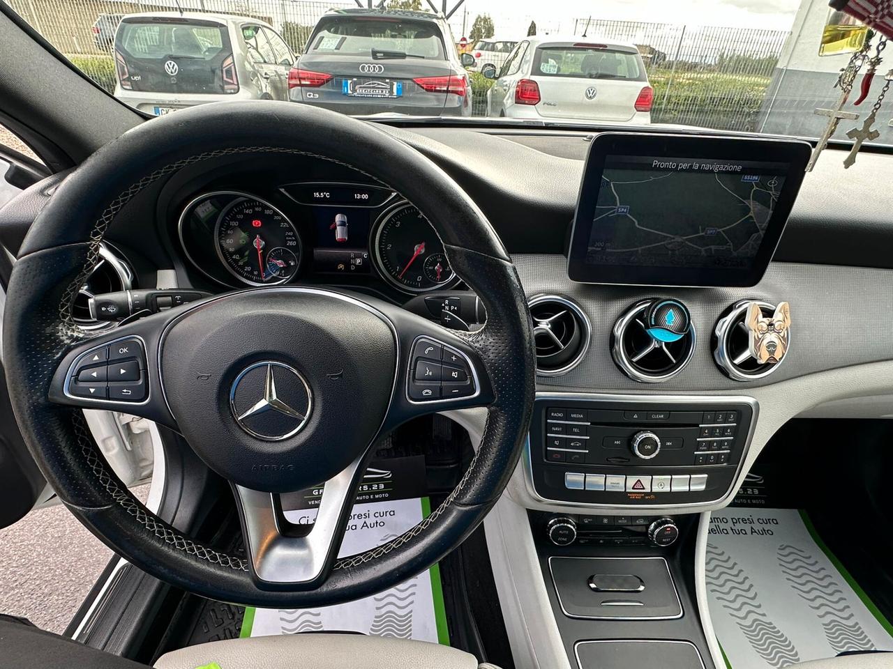 Mercedes-benz GLA 200 d Automatic Premium