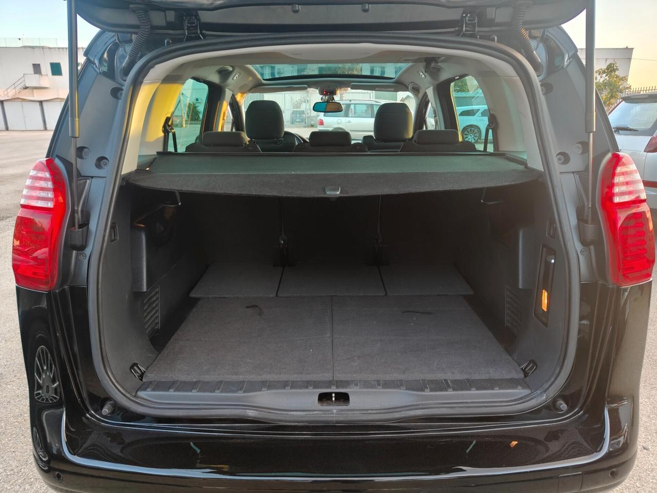 Peugeot 5008 1.6 e-HDi 115CV S&S ETG6 Allure