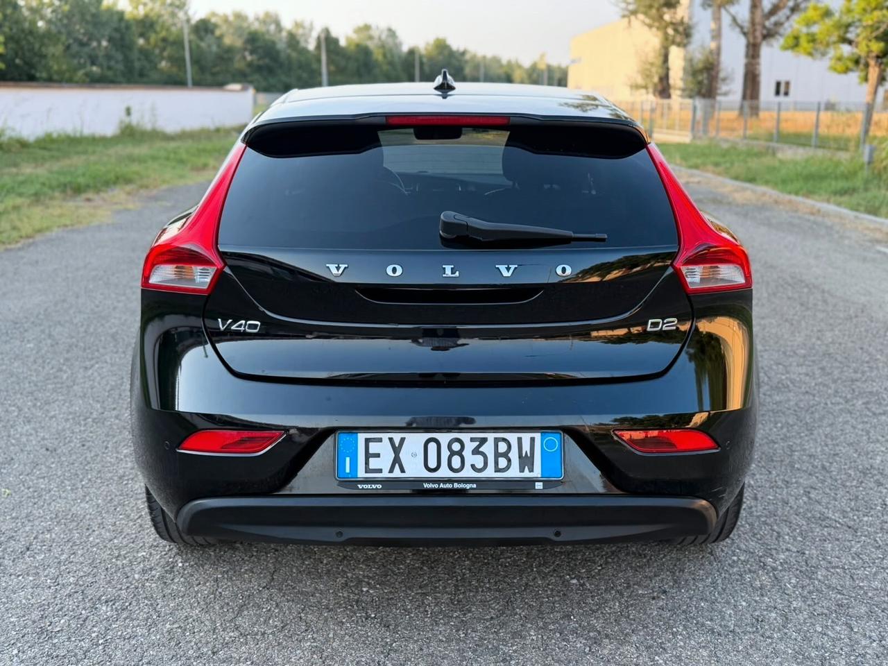 VOLVO V40 1.6 DIESEL CAMBIO AUTOMATICO