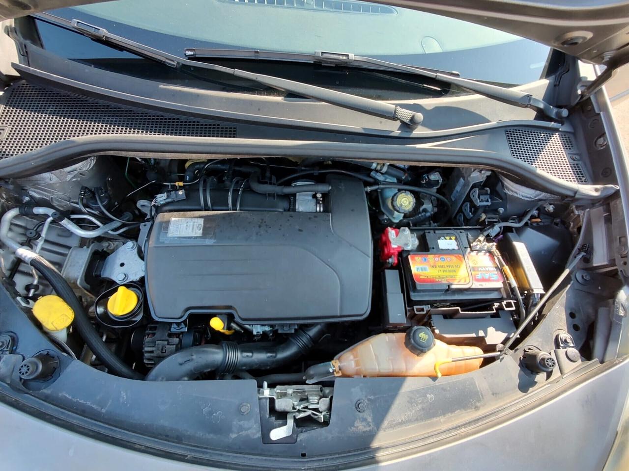 Renault Clio 1.2 16V 5 porte GPL Confort, OK NEOPATENTATI