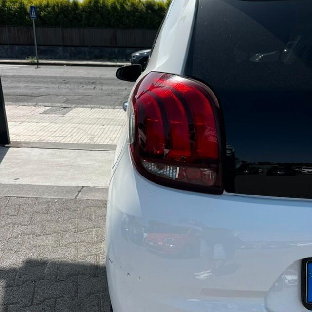 Peugeot 108 PureTech 82 5 porte Allure TOP!