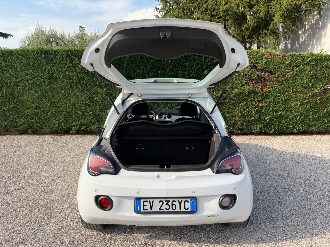 Opel Adam 1.4 87 CV Glam