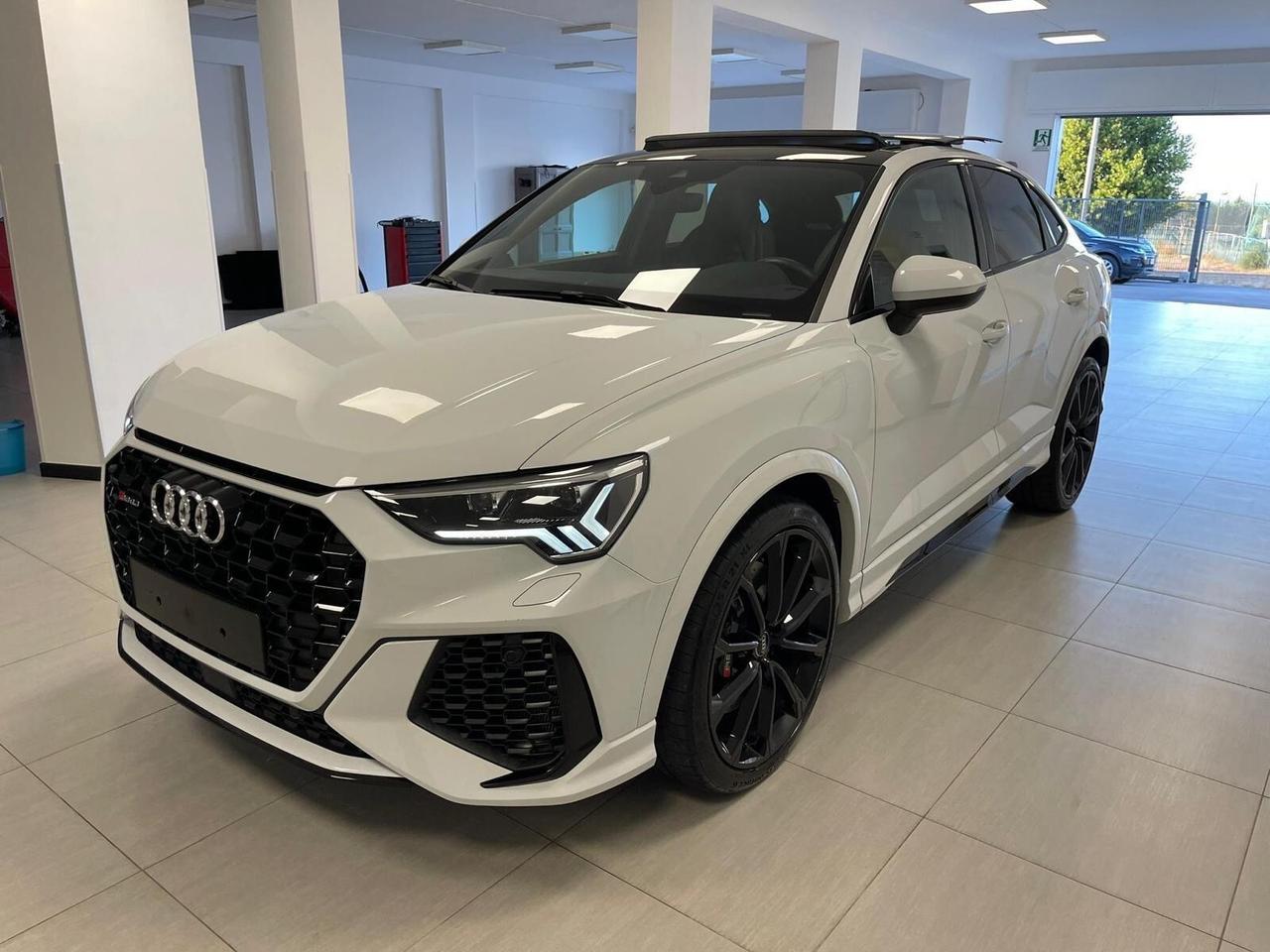 Audi Q3 RS Q3 SPB quattro S tronic