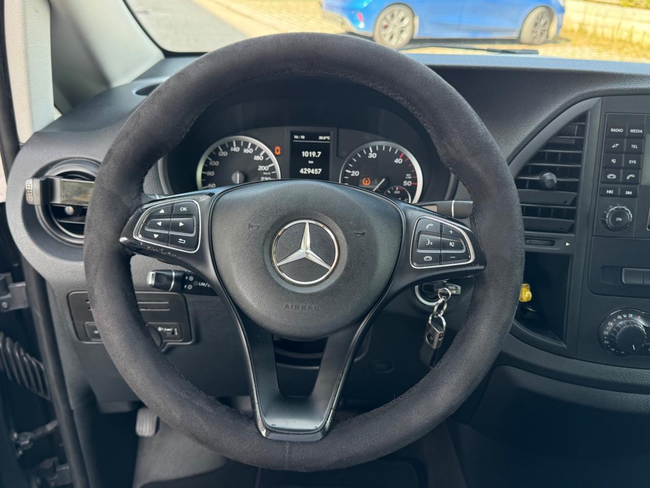 Mercedes Vito Tourer 2.2 114 CDI Long 9Posti