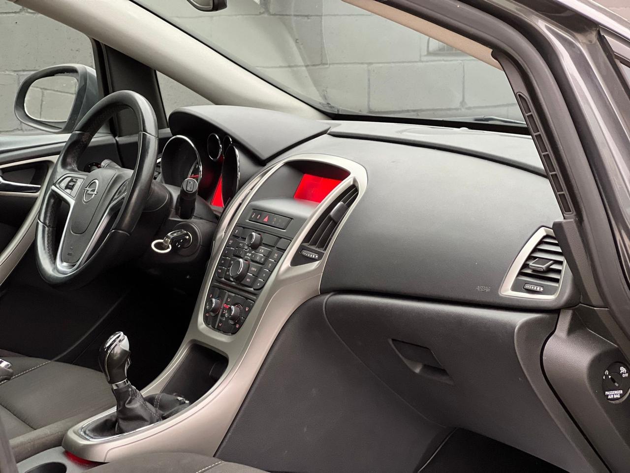 Opel Astra 1.4 100CV Sports Tourer Elective