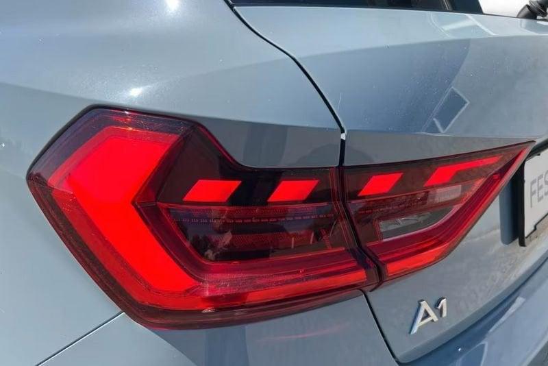 Audi A1 A1 SPB 30 TFSI S tronic S line edition Black Pack App connect