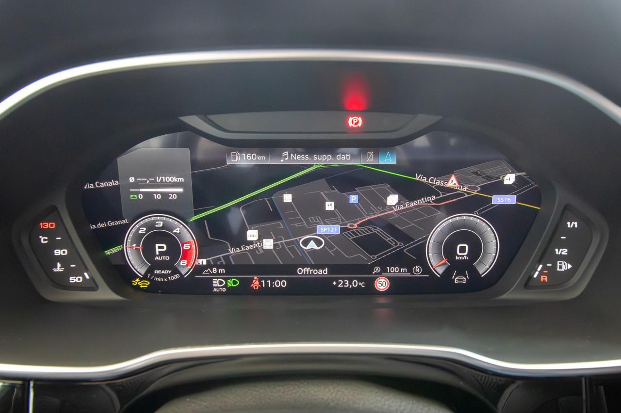 Audi Q3 Sb 35 Tdi 2.0 S-tronic S-line Black Line 150 Cv