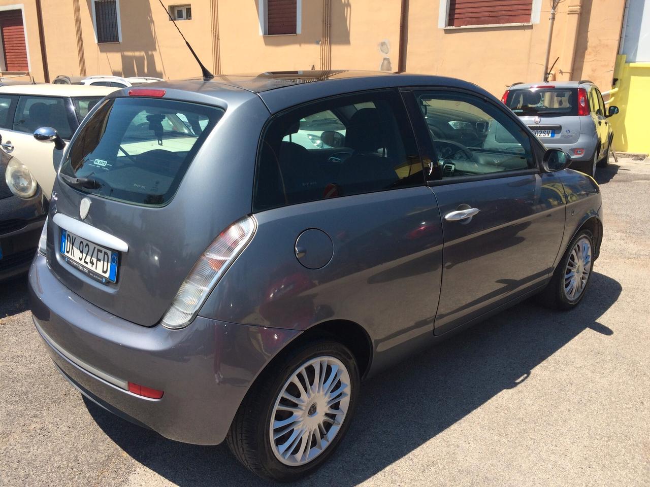 2007 Lancia Ypsilon 1.2 Passion tagliandata ! per neopatentati!