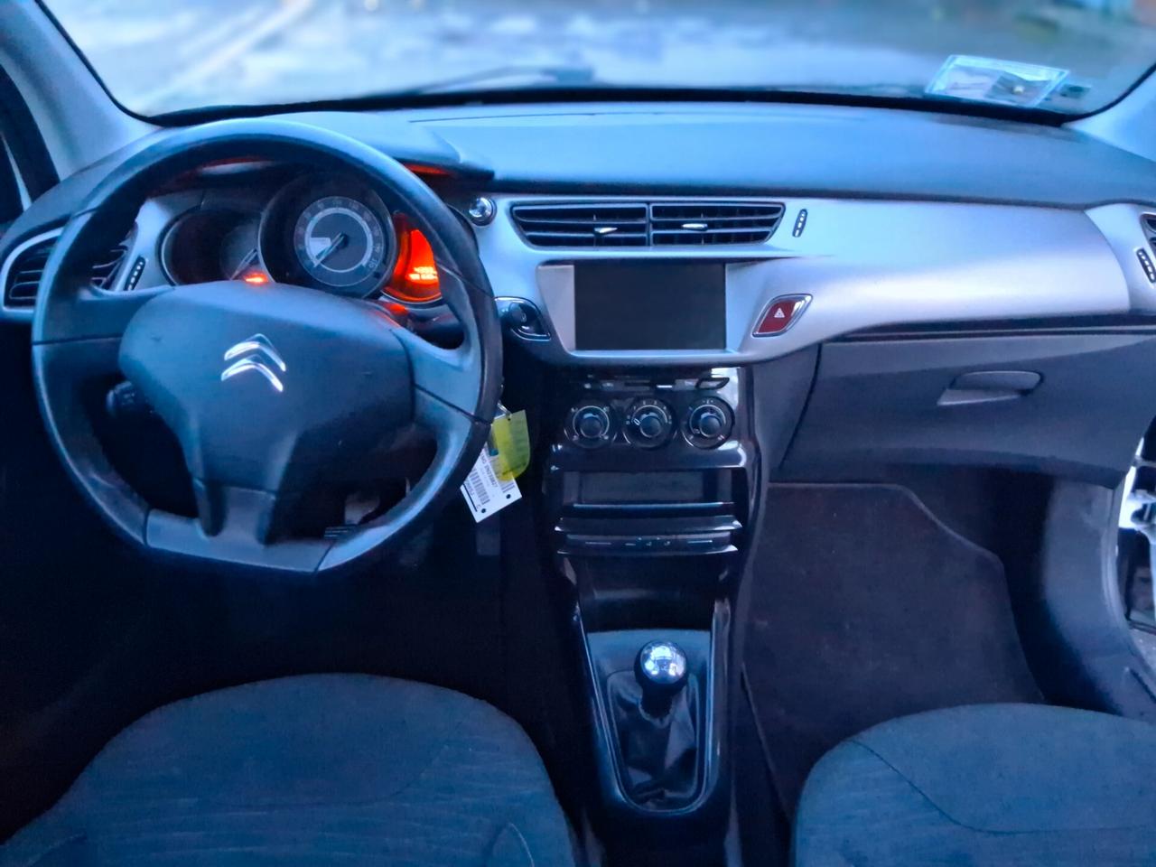 Citroen C3 PureTech 82 Live Edition