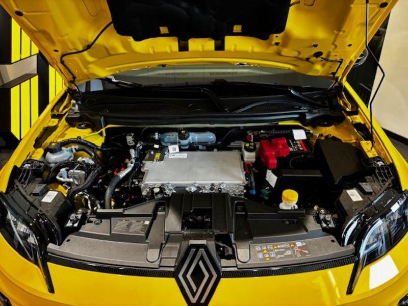 Renault 5 E-Tech Electric 40 KWH techno 120 cv urban range