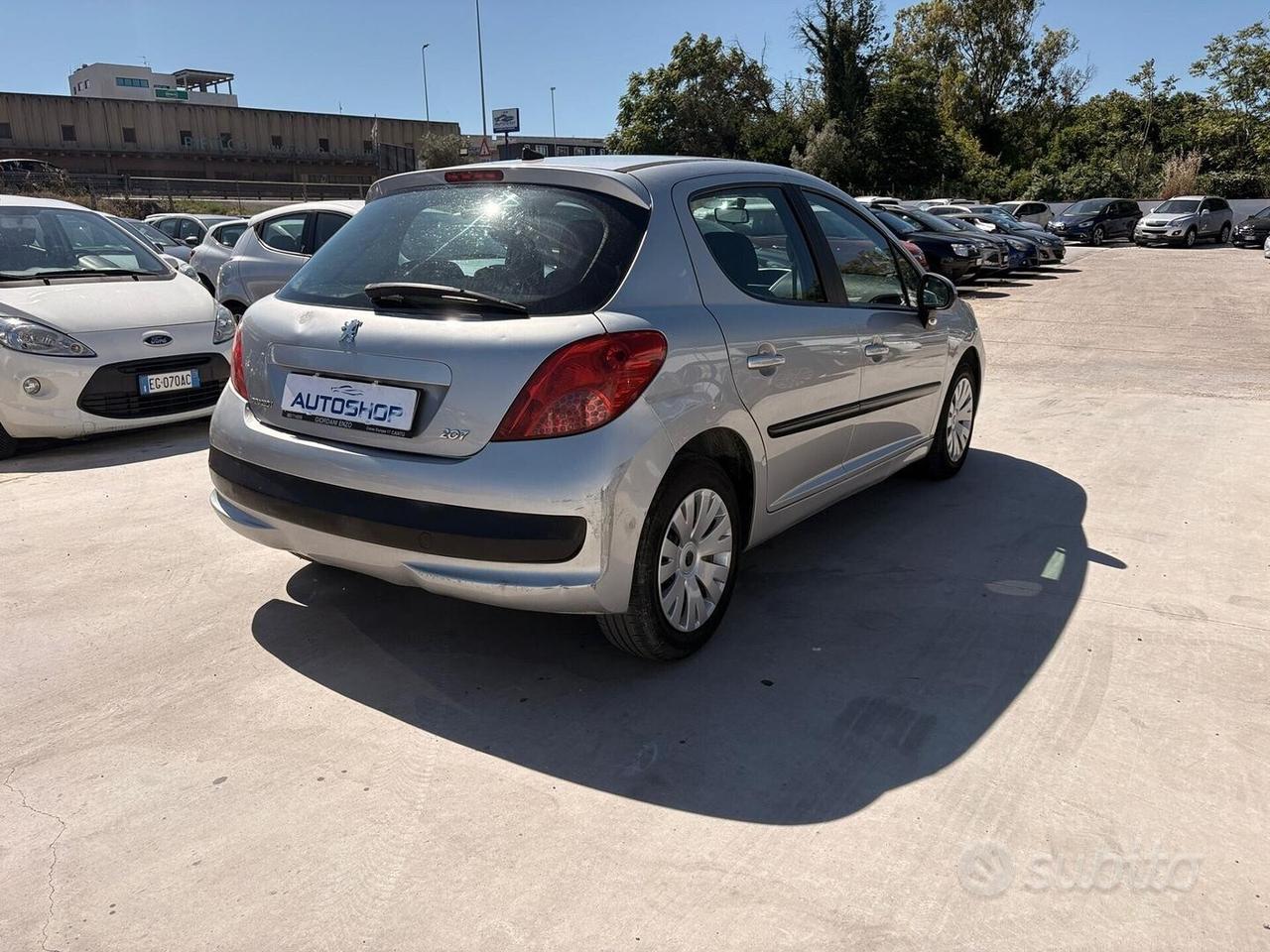Peugeot 207 1.4 HDi 70CV 5p. X Line