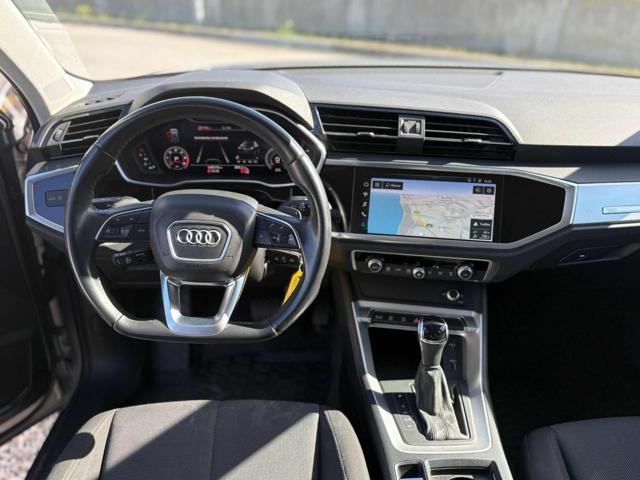 AUDI Q3 35 TDI S tronic Business