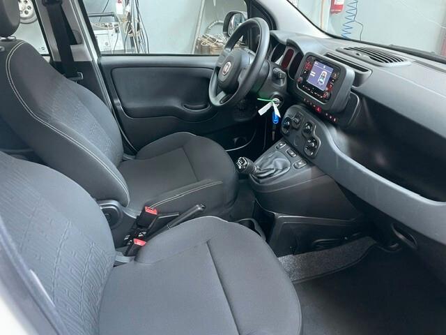 Fiat Panda 1.0 FireFly S&S Hybrid City Life Schermo Digitale Aziendale