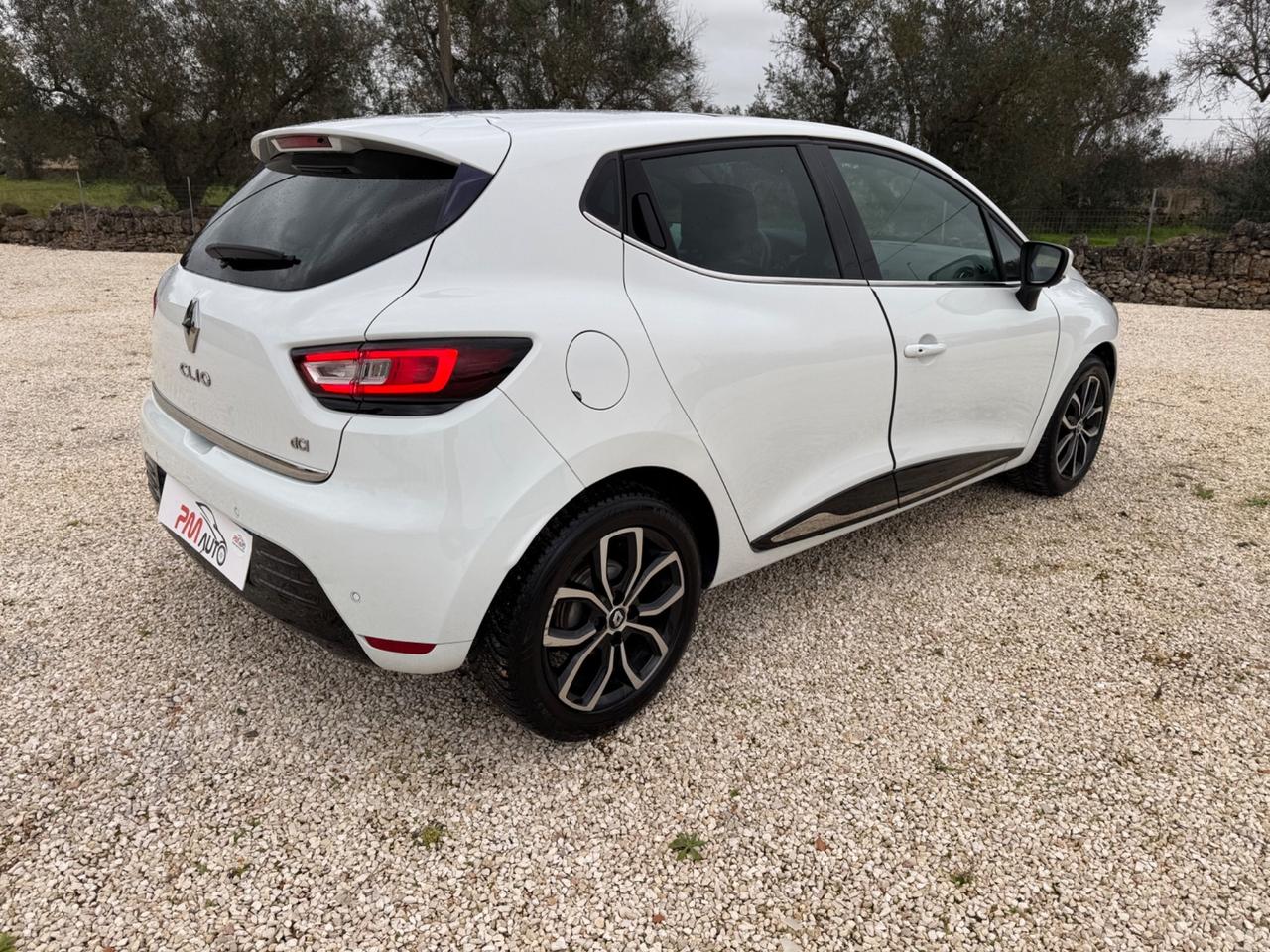 Renault Clio dCi 8V 75 CV Start&Stop 5 porte Energy Intens