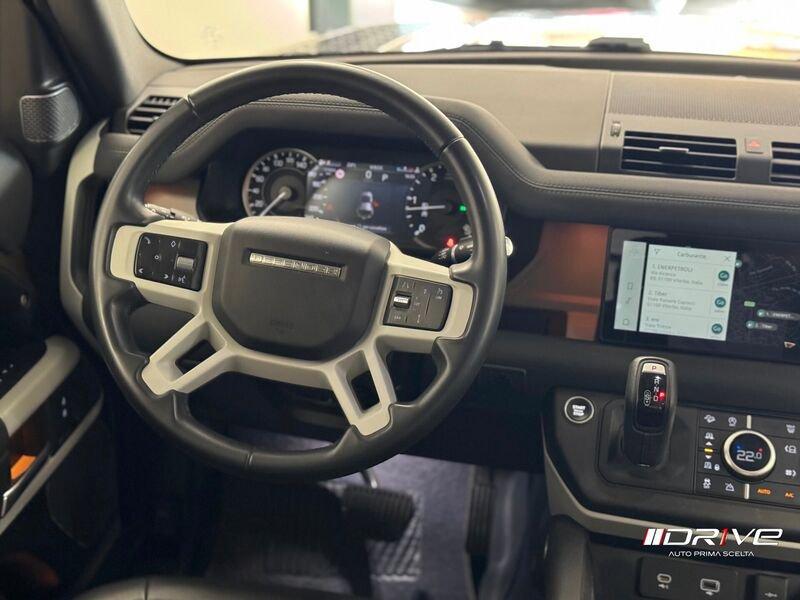 Land Rover Defender Defender 110 3.0D I6 300 CV AWD Auto SE