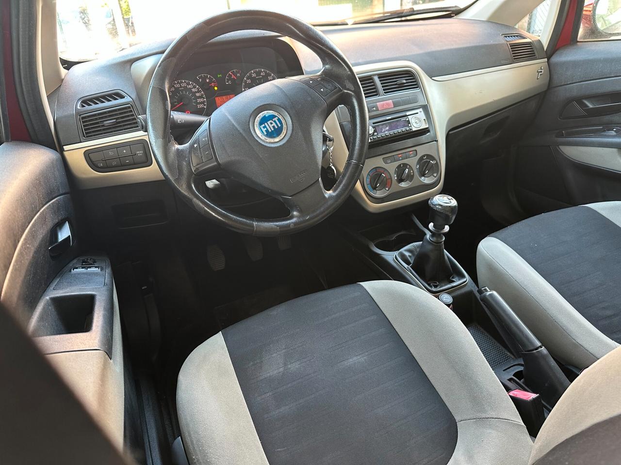 Fiat Grande Punto 1.2 (12 RATE)