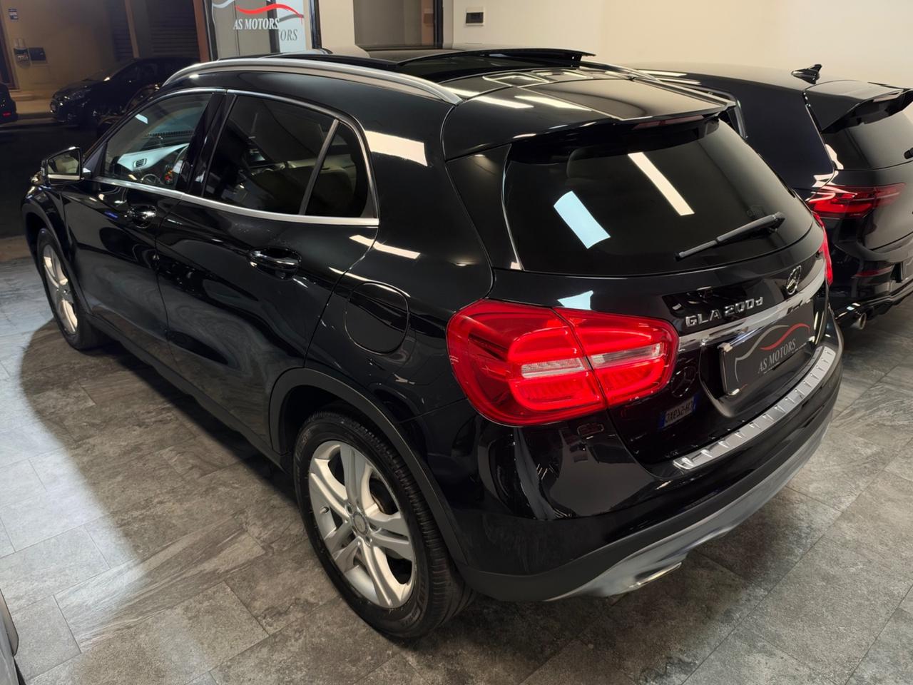 Mercedes-benz GLA 200 d Sport Tetto apribile