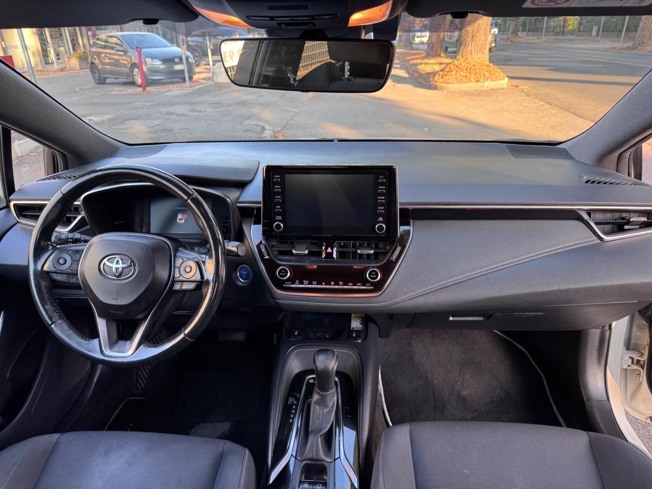 Toyota Corolla 1.8 Hybrid Style GARANZIA 12 MESI