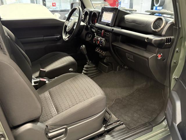 SUZUKI Jimny 1.5 5MT Top