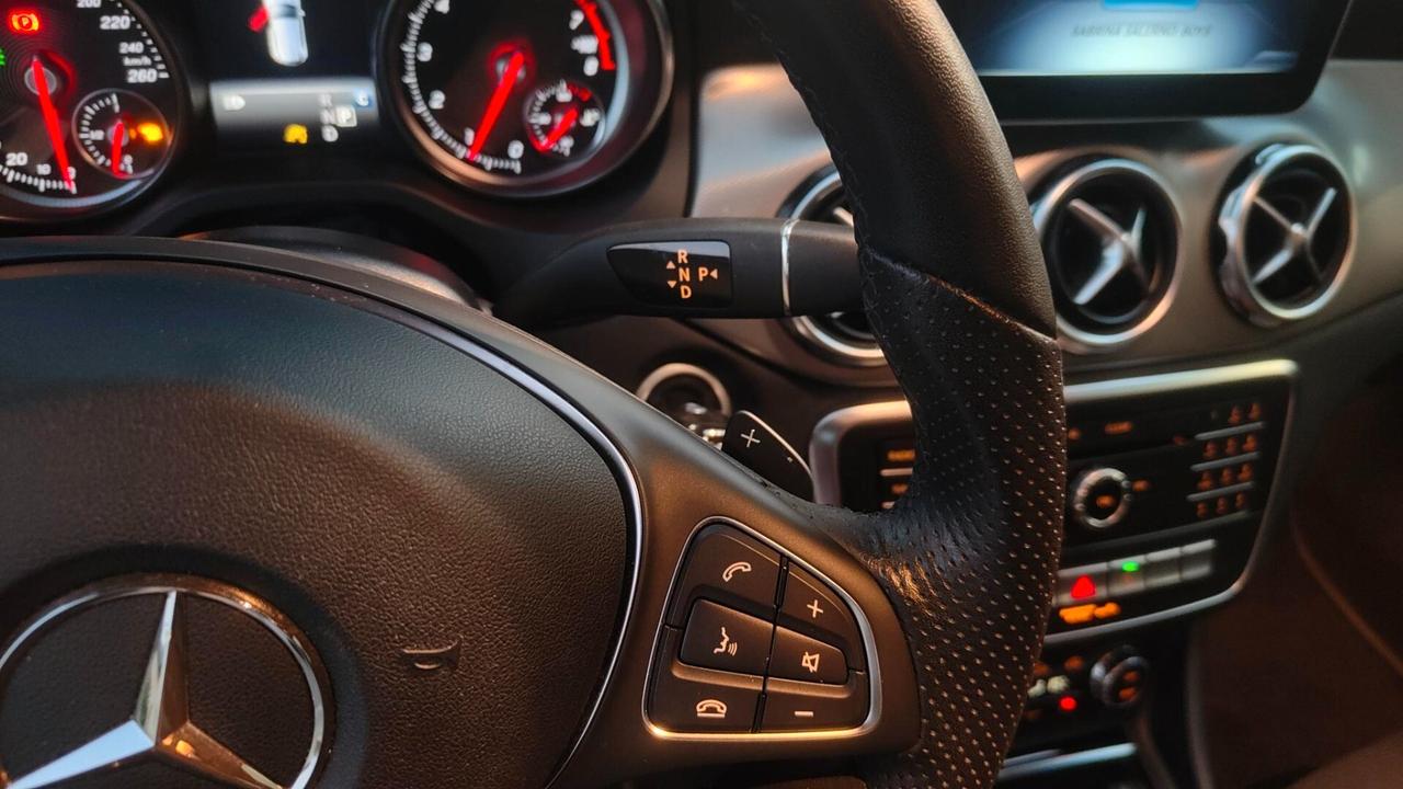Mercedes-benz GLA 180 Sport