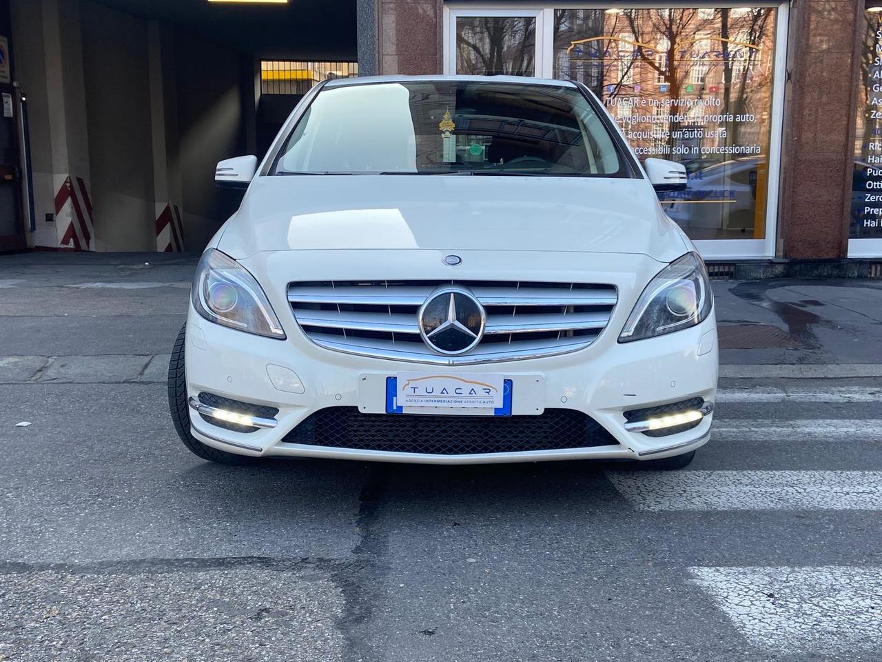 Mercedes-Benz B 180 Premium B 180 BlueEFFICI #9472