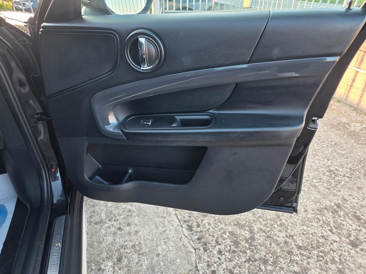 Mini Countryman 1.5 SE Hype ALL4 Automatica PLUG-IN.