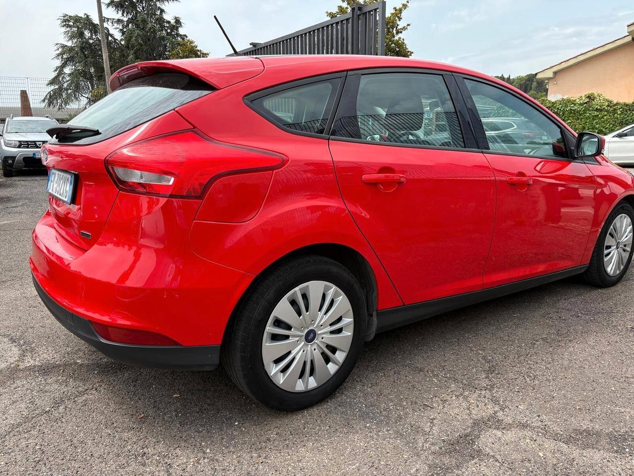 Ford Focus 1.0 EcoBoost 100 CV Start&Stop Business