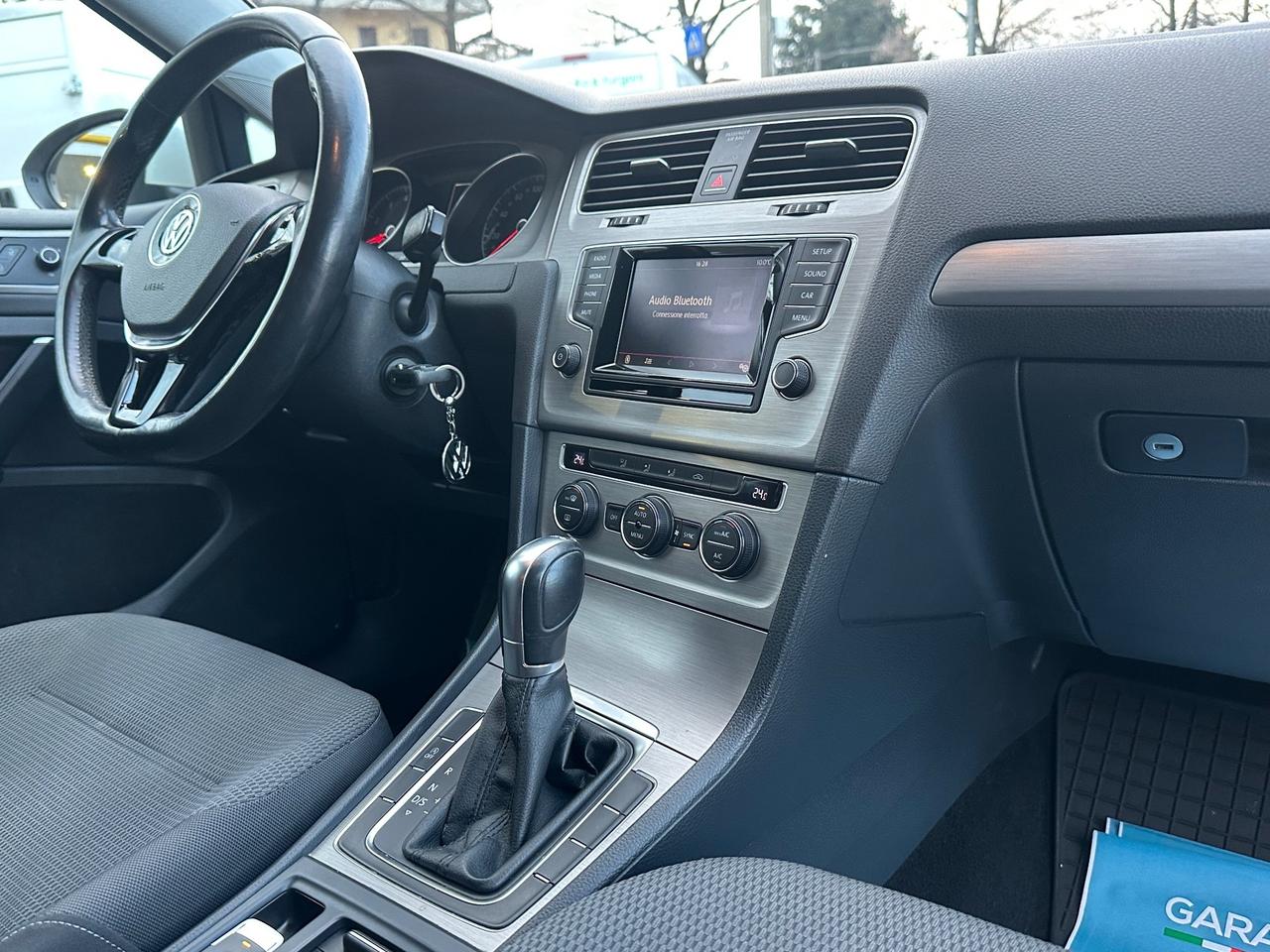 Volkswagen Golf 1.2 TSI 105 CV 5p. DSG