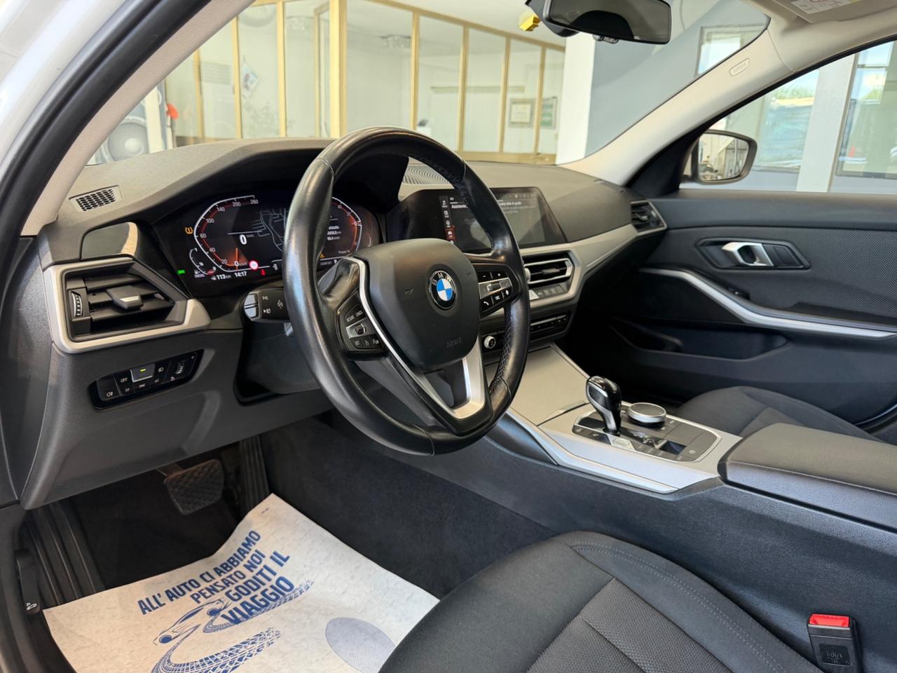 Bmw 318d 48V Touring Business Advantage