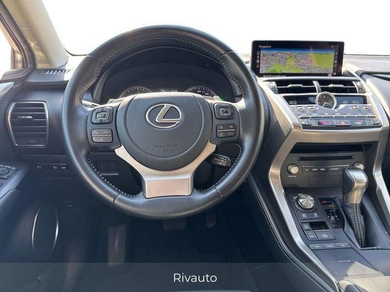 Lexus NX 300 h 2.5 Premium 4wd cvt