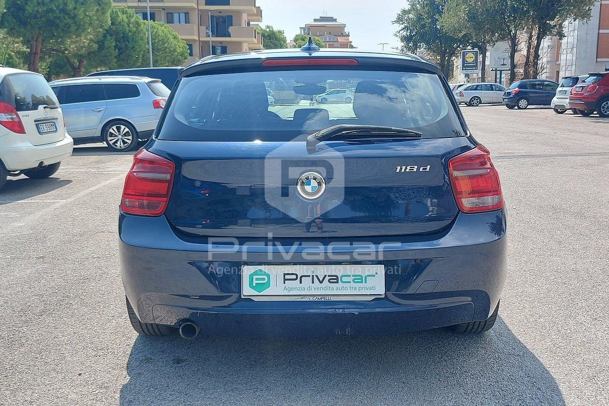 BMW 118d 5p. Unique