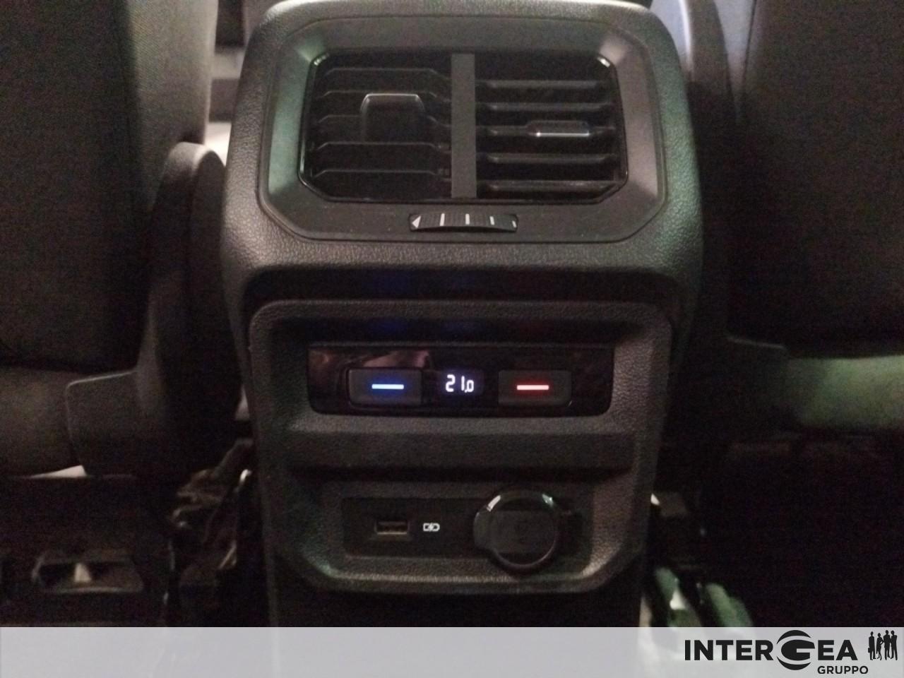 VOLKSWAGEN Tiguan 1.5 tsi Sport 130cv