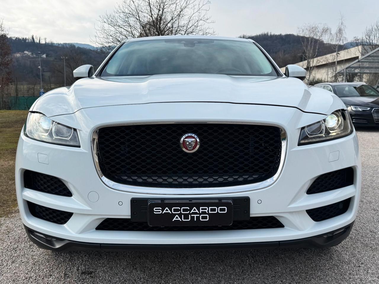 Jaguar F-Pace 2.0 Prestige AWD 180cv
